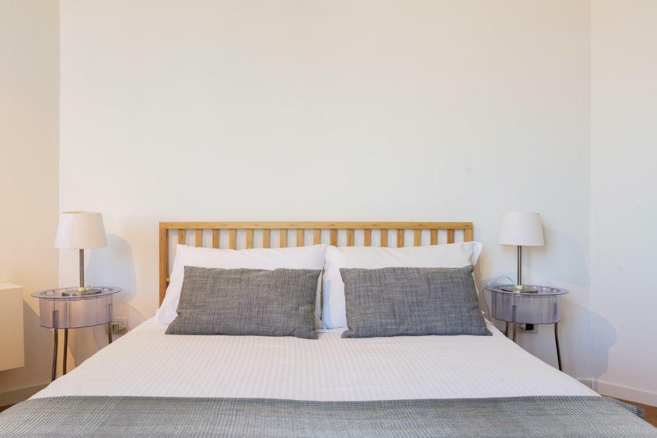 Joivy Homey 1-Bed With View Near Citylife Milan Exterior photo